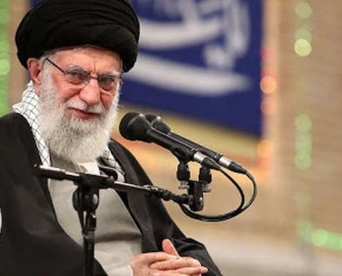 Le seul moyen de surmonter l'animosité américaine envers la République islamique « est de briser leurs espoirs de nous abattre », a déclaré Ali Khamenei.